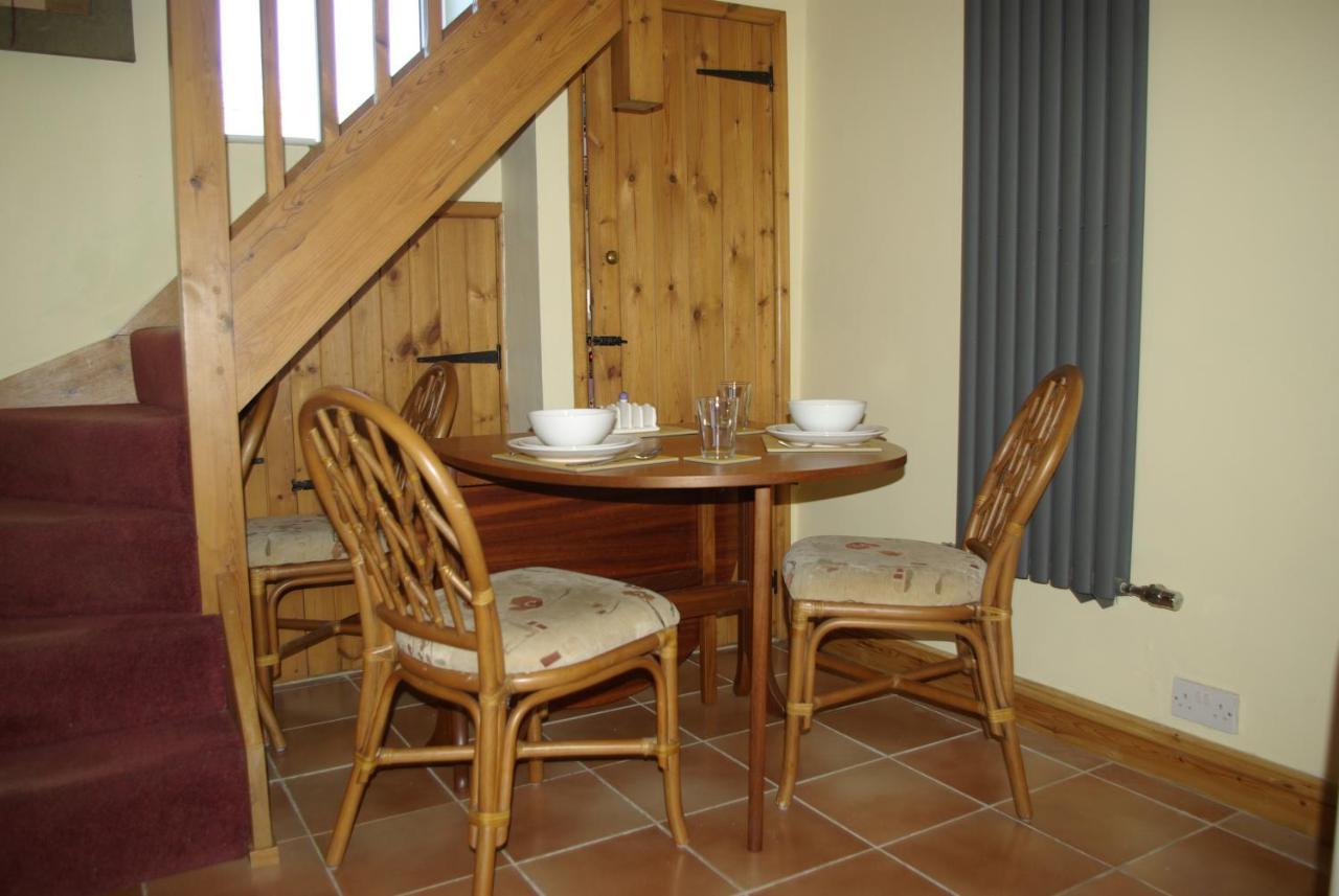 Rural Retreat, Central Location, Close To Beaches Camborne Exterior photo