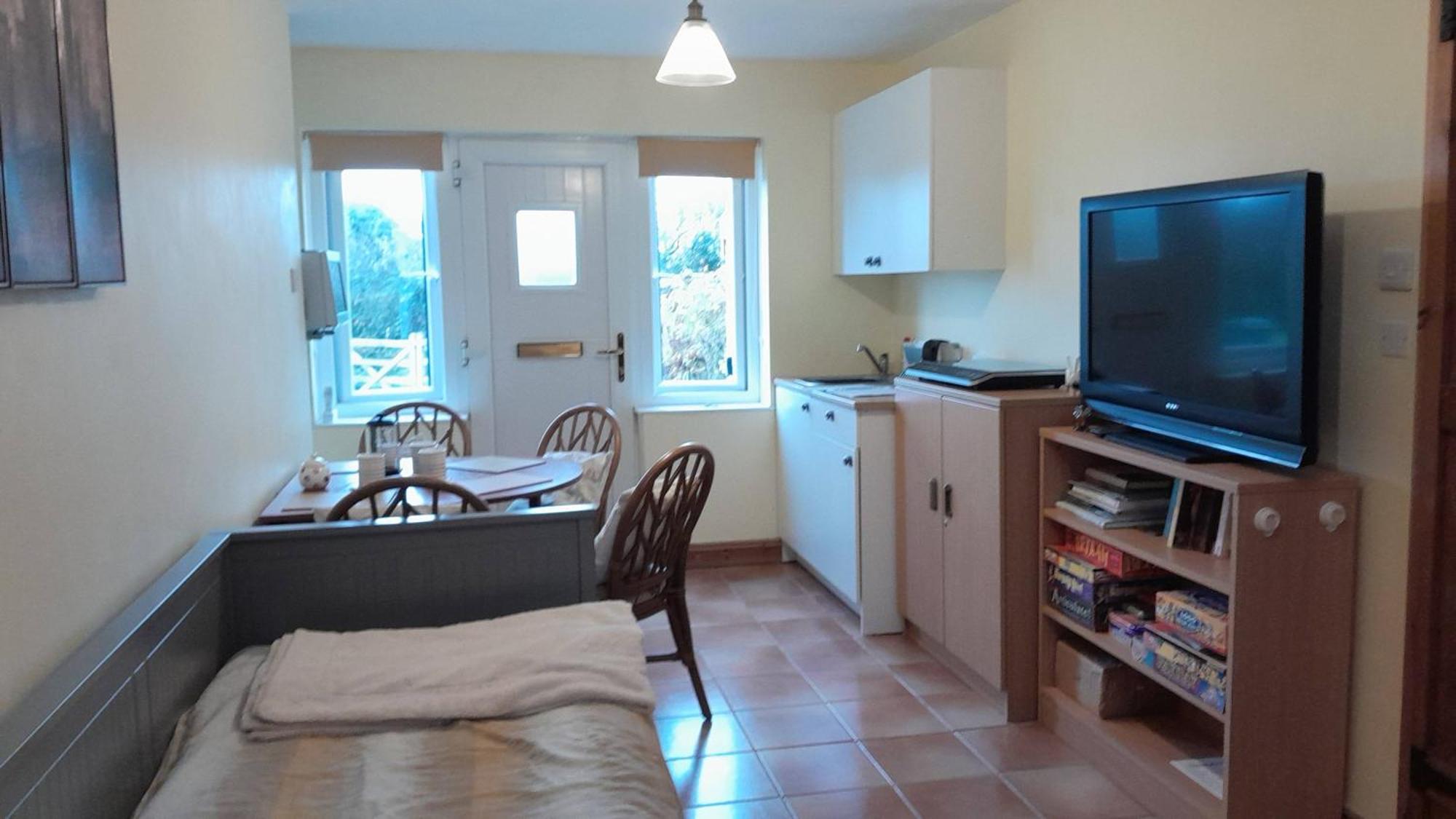 Rural Retreat, Central Location, Close To Beaches Camborne Exterior photo